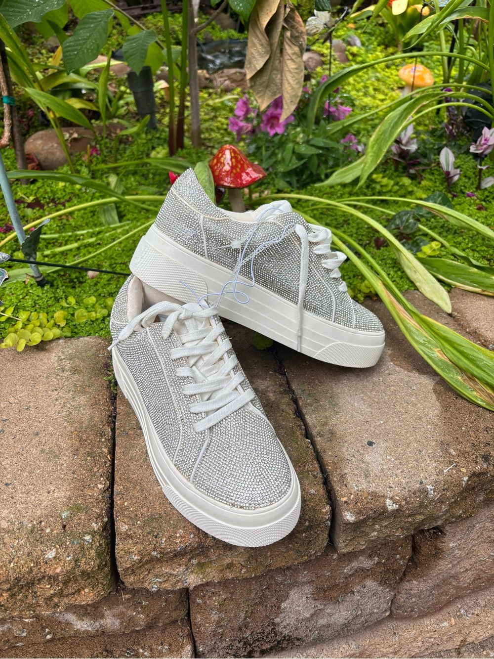 Jessica Simpson Women's Sparkle Platform Sneakers - Silver